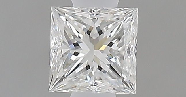 Loose Diamond - PRINCESS 0.33ct E VVS2: Loose Diamond - PRINCESS 0.33ct E VVS2 Source: Natural Shape: PRINCESS Carats: 0.33 Color: E Clarity: VVS2 Certification: GIA Video:
