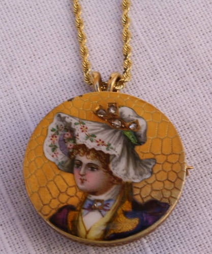 Victorian French 14K Gold Diamond Enameled Pendant Brooch Set: Victorian French 14K Gold Diamond Enameled Pendant Brooch Set Discover this stunning Victorian French pendant/brooch, crafted from 14K yellow gold and adorned with exquisite enamel and diamonds. This
