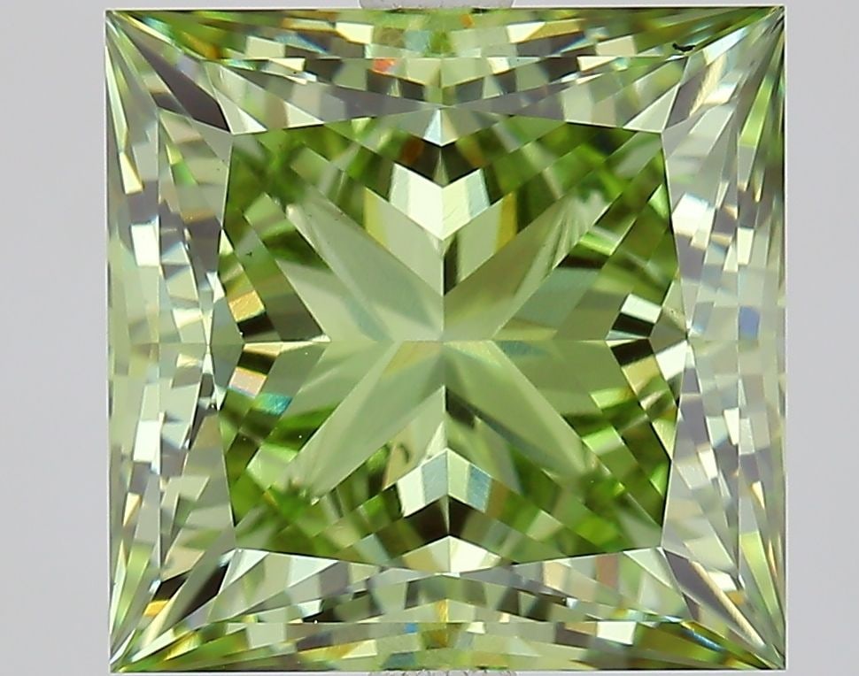 Loose Diamond - PRINCESS 5.39ct Fancy Vivid Green VVS2: Loose Diamond - PRINCESS 5.39ct Fancy Vivid Green VVS2 Source: This is a real non-mined Diamond that has been grown in a lab Shape: PRINCESS Carats: 5.39 Color: Fancy Vivid Green Certification: IGI Vi