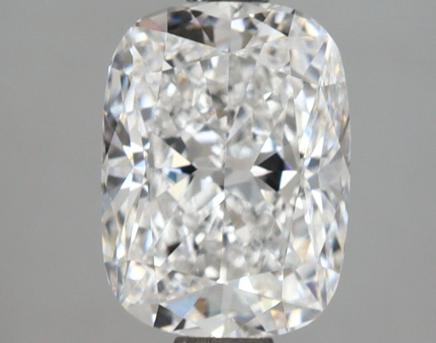 Loose Diamond - CUSHION MODIFIED 2.52ct D VVS1: Loose Diamond - CUSHION MODIFIED 2.52ct D VVS1 Source: This is a real non-mined Diamond that has been grown in a lab Shape: CUSHION MODIFIED Carats: 2.52 Color: D Clarity: VVS1 Certification: IGI