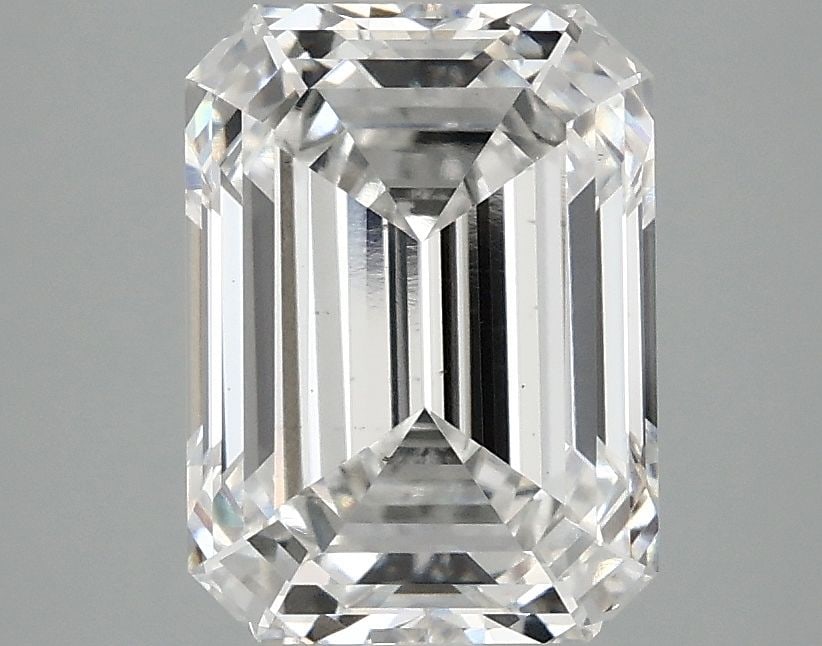 Loose Diamond - EMERALD 3.08ct E VS2: Loose Diamond - EMERALD 3.08ct E VS2 Source: This is a real non-mined Diamond that has been grown in a lab Shape: EMERALD Carats: 3.08 Color: E Clarity: VS2 Certification: IGI Video: