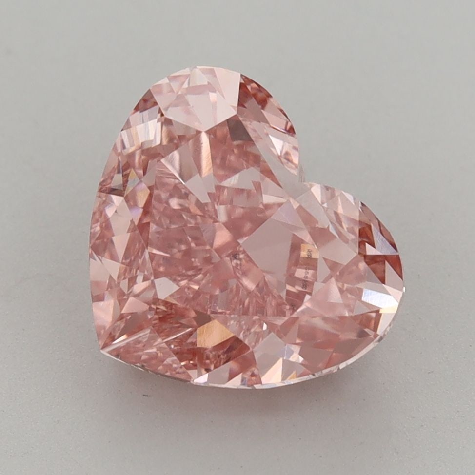 Loose Diamond - HEART 3.85ct Fancy Vivid Pink VVS2: Loose Diamond - HEART 3.85ct Fancy Vivid Pink VVS2 Source: This is a real non-mined Diamond that has been grown in a lab Shape: HEART Carats: 3.85 Color: Fancy Vivid Pink Certification: IGI Video: