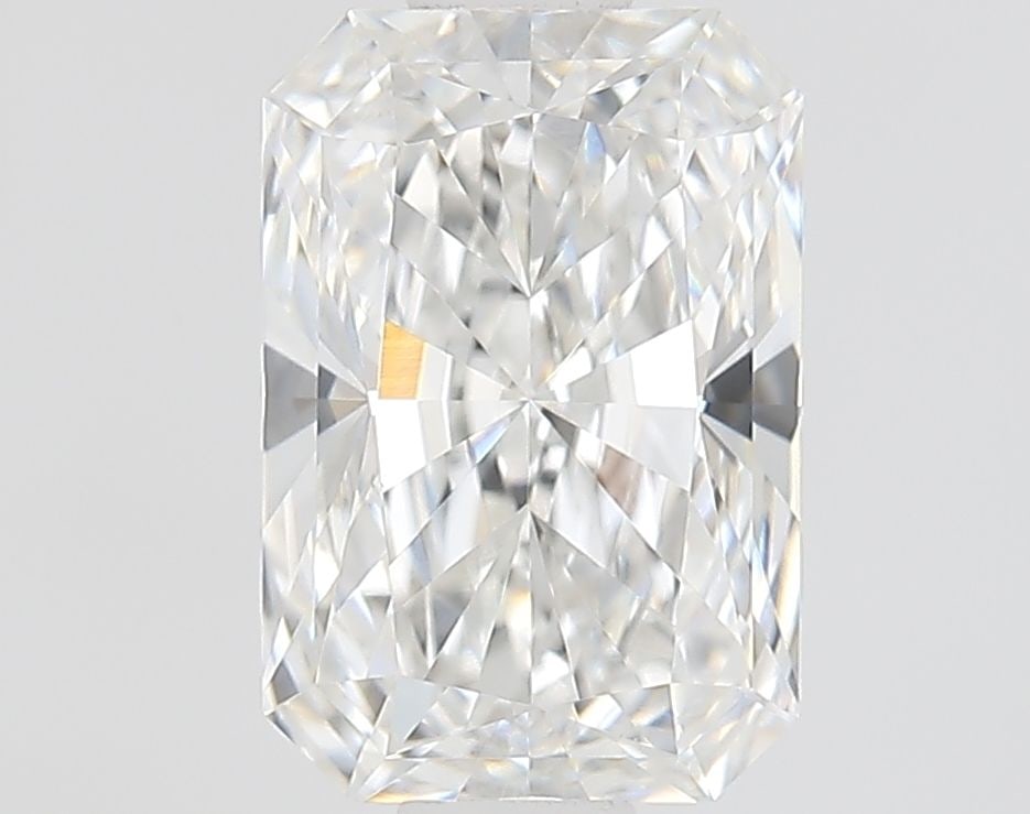 Loose Diamond - RADIANT 1.03ct E VVS2: Loose Diamond - RADIANT 1.03ct E VVS2 Source: This is a real non-mined Diamond that has been grown in a lab Shape: RADIANT Carats: 1.03 Color: E Clarity: VVS2 Certification: IGI Video: