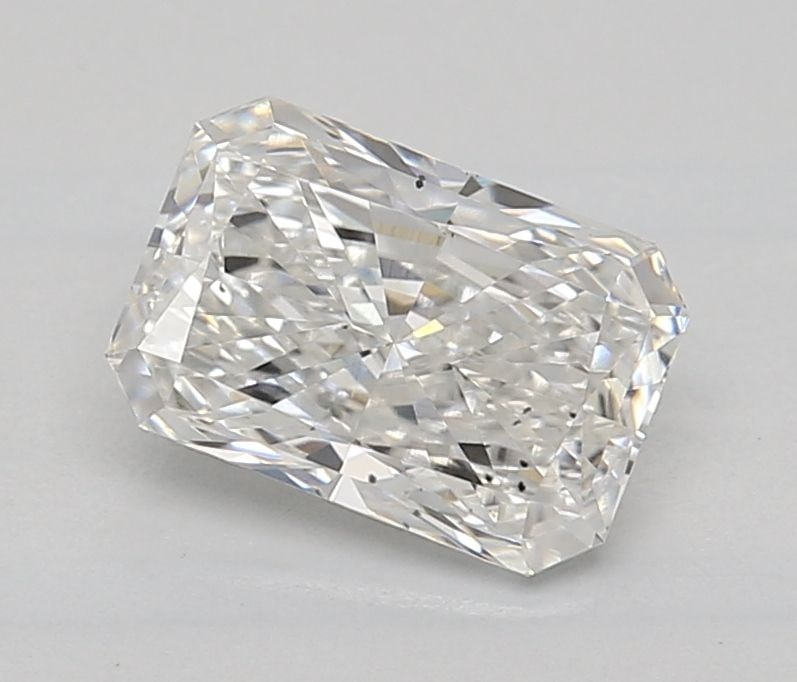 Loose Diamond - RADIANT 0.92ct F SI1: Loose Diamond - RADIANT 0.92ct F SI1 Source: This is a real non-mined Diamond that has been grown in a lab Shape: RADIANT Carats: 0.92 Color: F Clarity: SI1 Certification: IGI Video: