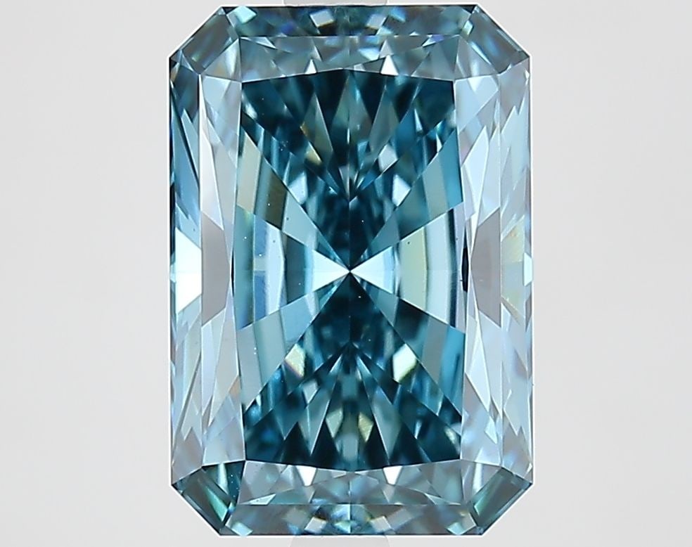 Loose Diamond - RADIANT 4.08ct Fancy Vivid Blue VS1: Loose Diamond - RADIANT 4.08ct Fancy Vivid Blue VS1 Source: This is a real non-mined Diamond that has been grown in a lab Shape: RADIANT Carats: 4.08 Color: Fancy Vivid Blue Certification: IGI Video: