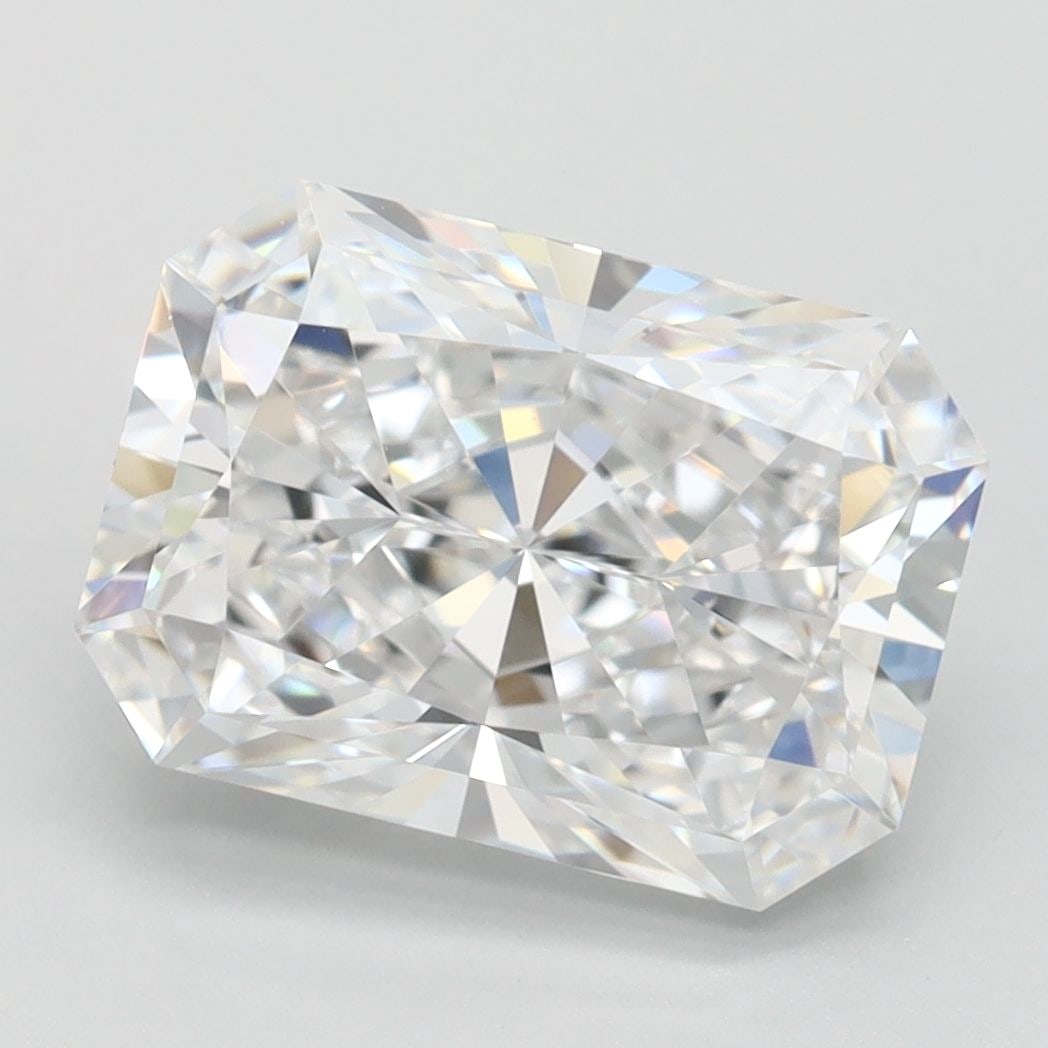 Loose Diamond - RADIANT 3.06ct D FLAWLESS: Loose Diamond - RADIANT 3.06ct D FLAWLESS Source: This is a real non-mined Diamond that has been grown in a lab Shape: RADIANT Carats: 3.06 Color: D Clarity: FLAWLESS Certification: IGI Video:
