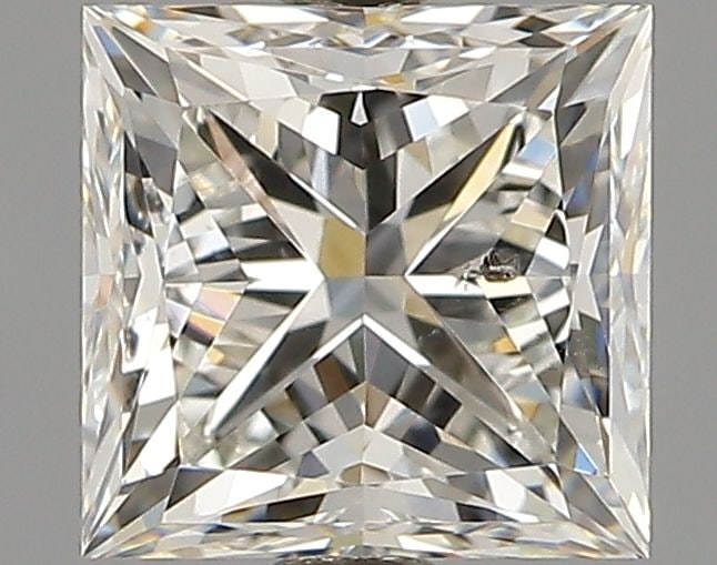 Loose Diamond - PRINCESS 1.01ct I SI2: Loose Diamond - PRINCESS 1.01ct I SI2 Source: Natural Shape: PRINCESS Carats: 1.01 Color: I Clarity: SI2 Certification: GIA Video: