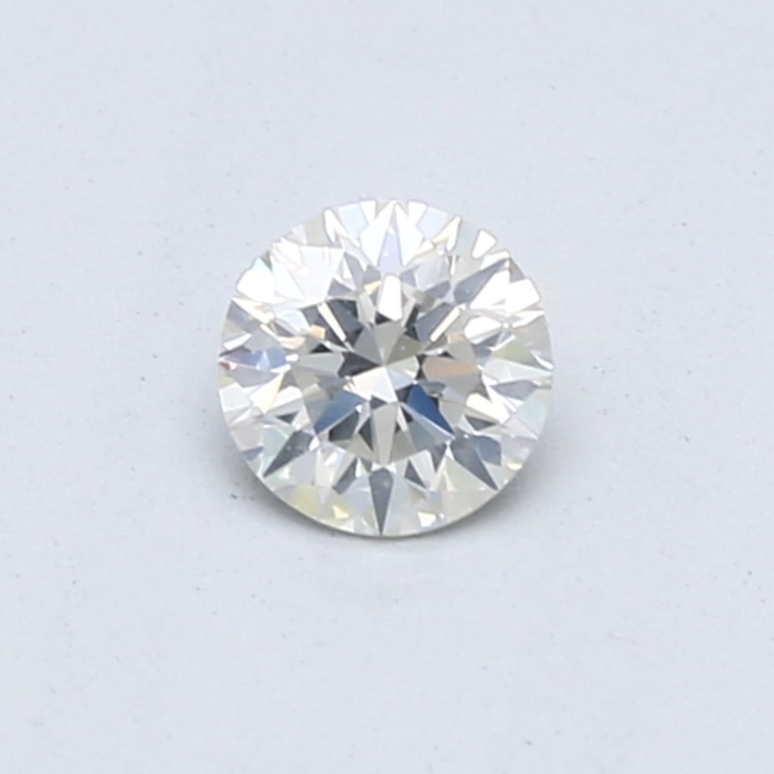 Loose Diamond - ROUND 0.41ct I I1: Loose Diamond - ROUND 0.41ct I I1 Source: Natural Shape: ROUND Carats: 0.41 Color: I Clarity: I1 Certification: GIA Video: