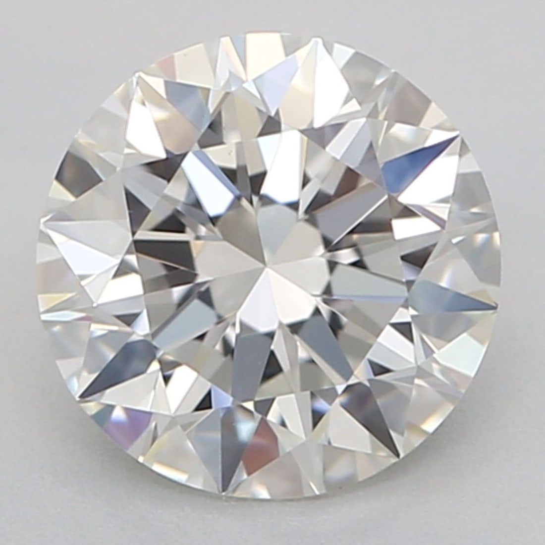 Loose Diamond - ROUND 0.7ct G VS1: Loose Diamond - ROUND 0.7ct G VS1 Source: Natural Shape: ROUND Carats: 0.7 Color: G Clarity: VS1 Certification: GIA Video:
