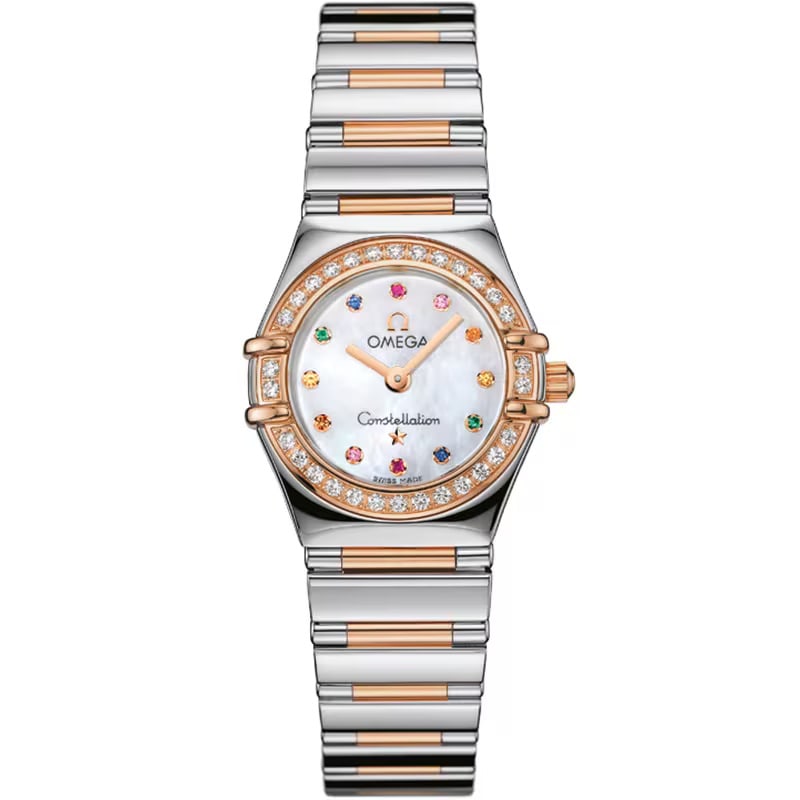 18K Rose Gold Steel Omega Constellation 1368.79.00 White Mop Dial Card 2012: 18K Rose Gold Steel Omega Constellation 1368.79.00 White Mop Dial Card 2012 This Omega Constellation watch features a 22mm case crafted from a combination of 18K rose gold and stainless steel. The whi
