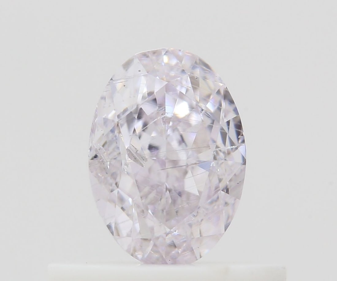 Loose Diamond - OVAL 0.5ct Very Light Pink I1: Loose Diamond - OVAL 0.5ct Very Light Pink I1 Source: Natural Shape: OVAL Carats: 0.5 Color: Very Light Pink Certification: GIA Video: