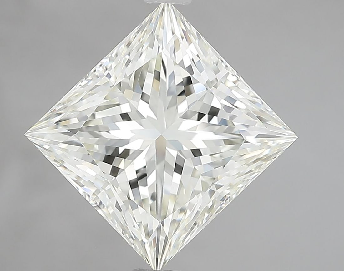 Loose Diamond - PRINCESS 5.01ct J VVS1: Loose Diamond - PRINCESS 5.01ct J VVS1 Source: Natural Shape: PRINCESS Carats: 5.01 Color: J Clarity: VVS1 Certification: IGI Video: