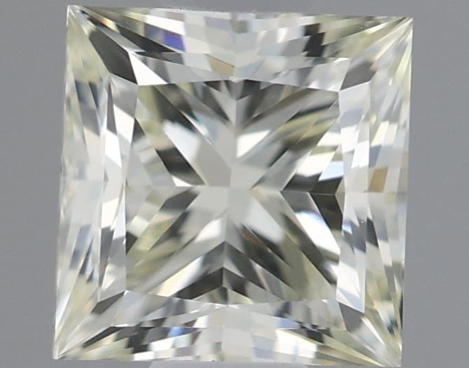 Loose Diamond - PRINCESS 0.65ct Q-R VS1: Loose Diamond - PRINCESS 0.65ct Q-R VS1 Source: Natural Shape: PRINCESS Carats: 0.65 Color: Q-R Certification: GIA Video: