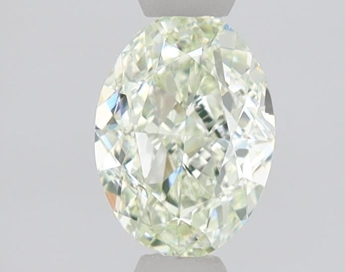Loose Diamond - OVAL 1.01ct Fancy Light Green VS2: Loose Diamond - OVAL 1.01ct Fancy Light Green VS2 Source: Natural Shape: OVAL Carats: 1.01 Color: Fancy Light Green Certification: GIA The Diamond Depot Guarantee: All items in this auction are guaran