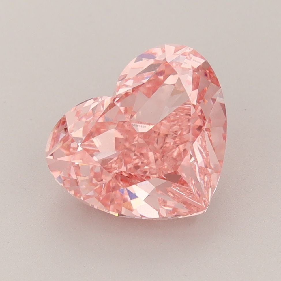 Loose Diamond - HEART 3.15ct Fancy Vivid Pink VS1: Loose Diamond - HEART 3.15ct Fancy Vivid Pink VS1 Source: This is a real non-mined Diamond that has been grown in a lab Shape: HEART Carats: 3.15 Color: Fancy Vivid Pink Certification: IGI Video: