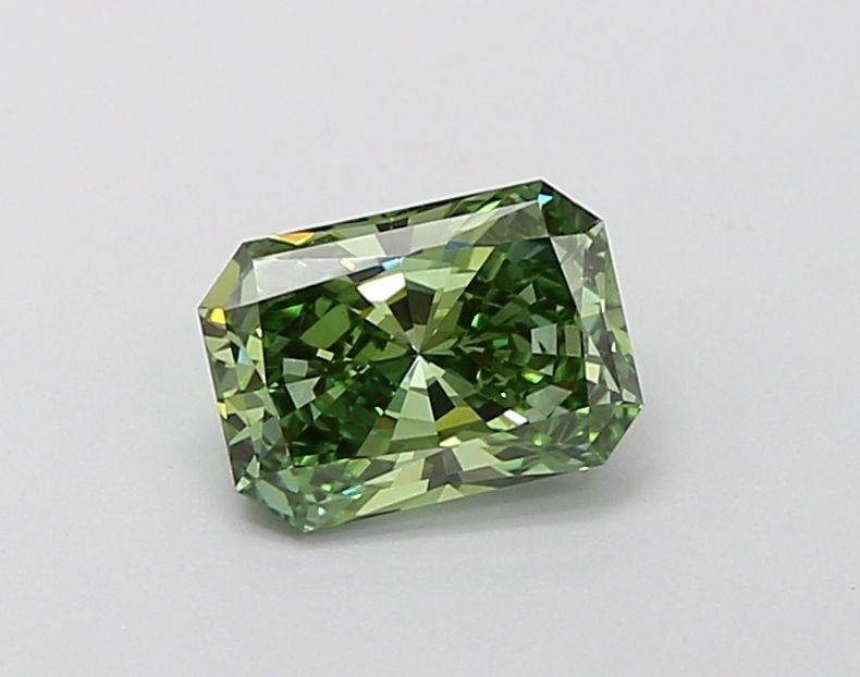 Loose Diamond - RADIANT 1.01ct Fancy Vivid Green VVS2: Loose Diamond - RADIANT 1.01ct Fancy Vivid Green VVS2 Source: This is a real non-mined Diamond that has been grown in a lab Shape: RADIANT Carats: 1.01 Color: Fancy Vivid Green Certification: IGI Vide