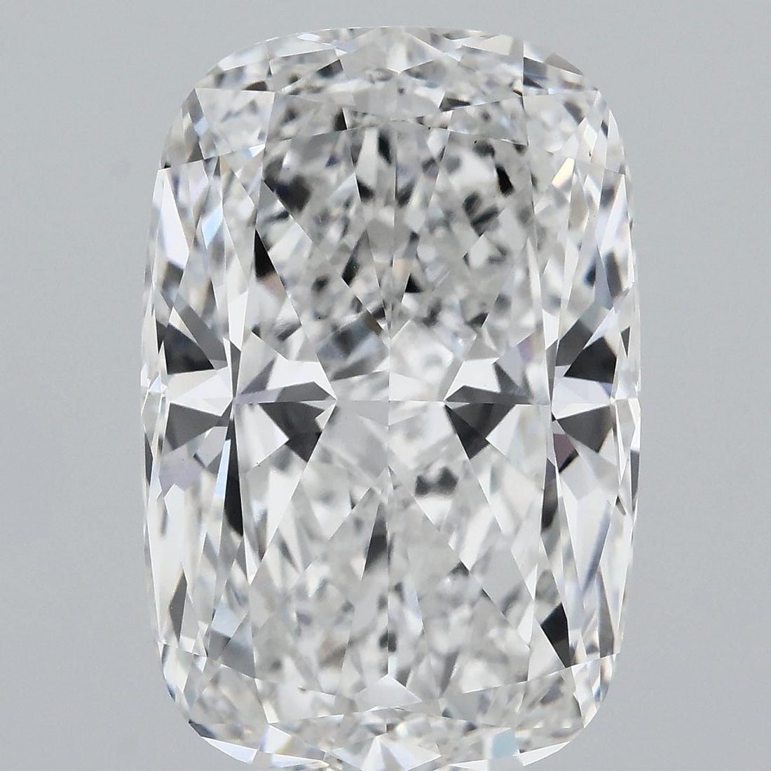 Loose Diamond - CUSHION MODIFIED 9.05ct E VVS2: Loose Diamond - CUSHION MODIFIED 9.05ct E VVS2 Source: This is a real non-mined Diamond that has been grown in a lab Shape: CUSHION MODIFIED Carats: 9.05 Color: E Clarity: VVS2 Certification: IGI Vide