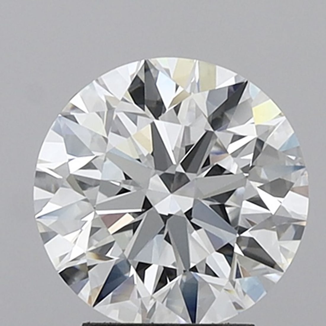 Ideal Loose Diamond - ROUND 3.33ct D IF: Ideal Loose Diamond - ROUND 3.33ct D IF Source: This is a real non-mined Diamond that has been grown in a lab Shape: ROUND Carats: 3.33 Color: D Clarity: IF Certification: IGI Video: