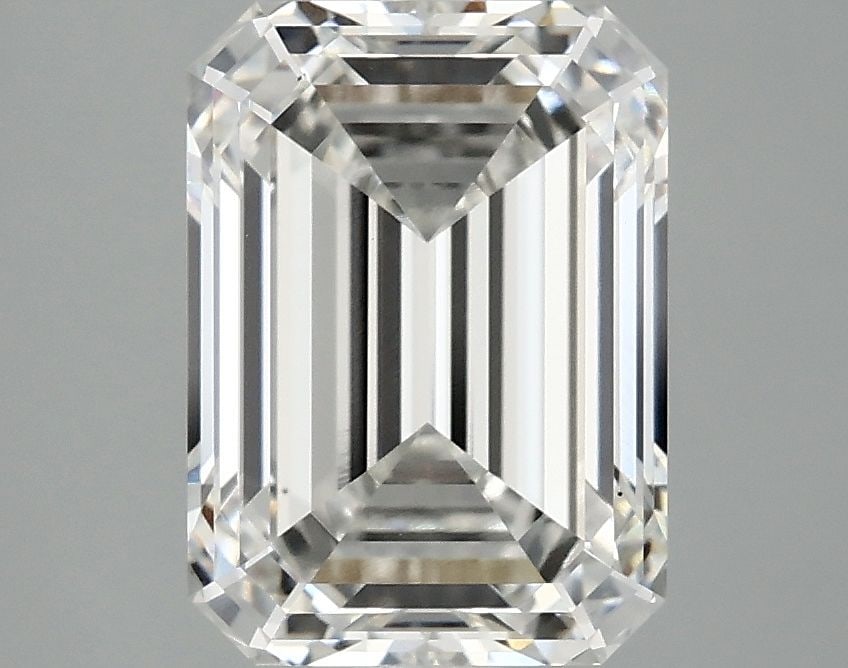 Loose Diamond - EMERALD 3.42ct F VS1: Loose Diamond - EMERALD 3.42ct F VS1 Source: This is a real non-mined Diamond that has been grown in a lab Shape: EMERALD Carats: 3.42 Color: F Clarity: VS1 Certification: IGI Video: