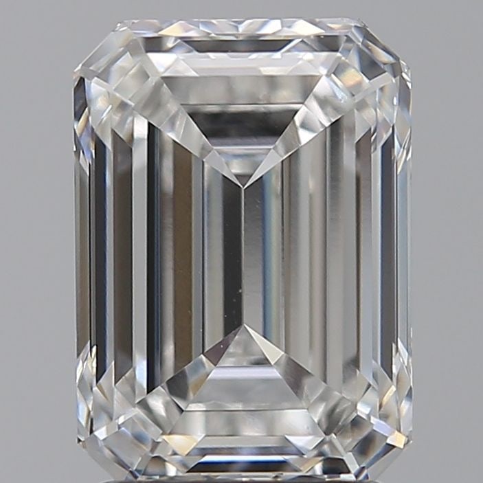 Loose Diamond - EMERALD 2.52ct E VVS1: Loose Diamond - EMERALD 2.52ct E VVS1 Source: This is a real non-mined Diamond that has been grown in a lab Shape: EMERALD Carats: 2.52 Color: E Clarity: VVS1 Certification: IGI Video: