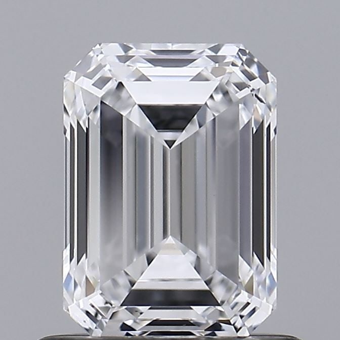 Loose Diamond - EMERALD 0.91ct D VS2: Loose Diamond - EMERALD 0.91ct D VS2 Source: This is a real non-mined Diamond that has been grown in a lab Shape: EMERALD Carats: 0.91 Color: D Clarity: VS2 Certification: IGI Video: Video Link The