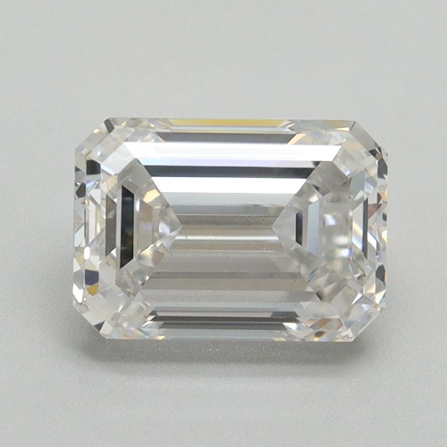 Loose Diamond - EMERALD 2.13ct E VS2: Loose Diamond - EMERALD 2.13ct E VS2 Source: This is a real non-mined Diamond that has been grown in a lab Shape: EMERALD Carats: 2.13 Color: E Clarity: VS2 Certification: NONE Video: Video Link 