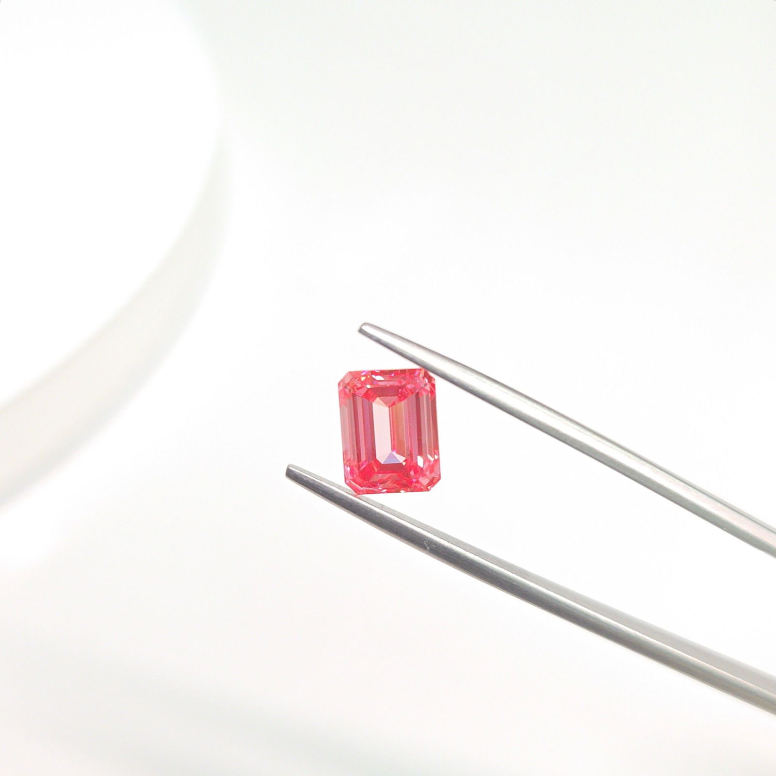 Loose Diamond - EMERALD 2.45ct Fancy Vivid Pink VS2 (1 of 1)