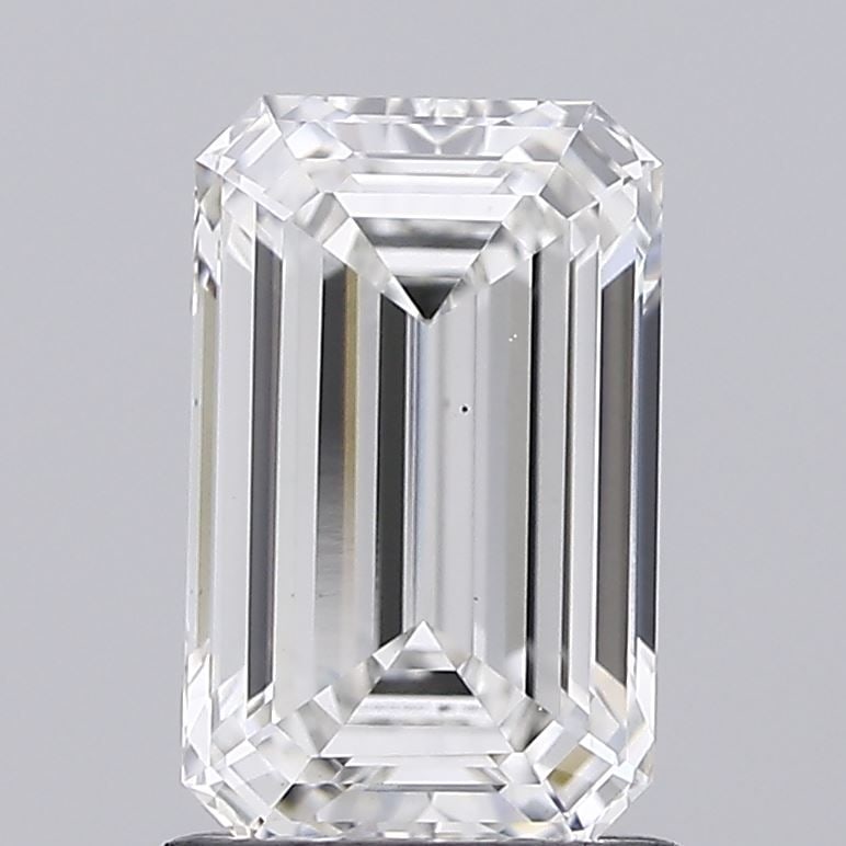 Loose Diamond - EMERALD 1.5ct F VS1: Loose Diamond - EMERALD 1.5ct F VS1 Source: This is a real non-mined Diamond that has been grown in a lab Shape: EMERALD Carats: 1.5 Color: F Clarity: VS1 Certification: IGI Video: