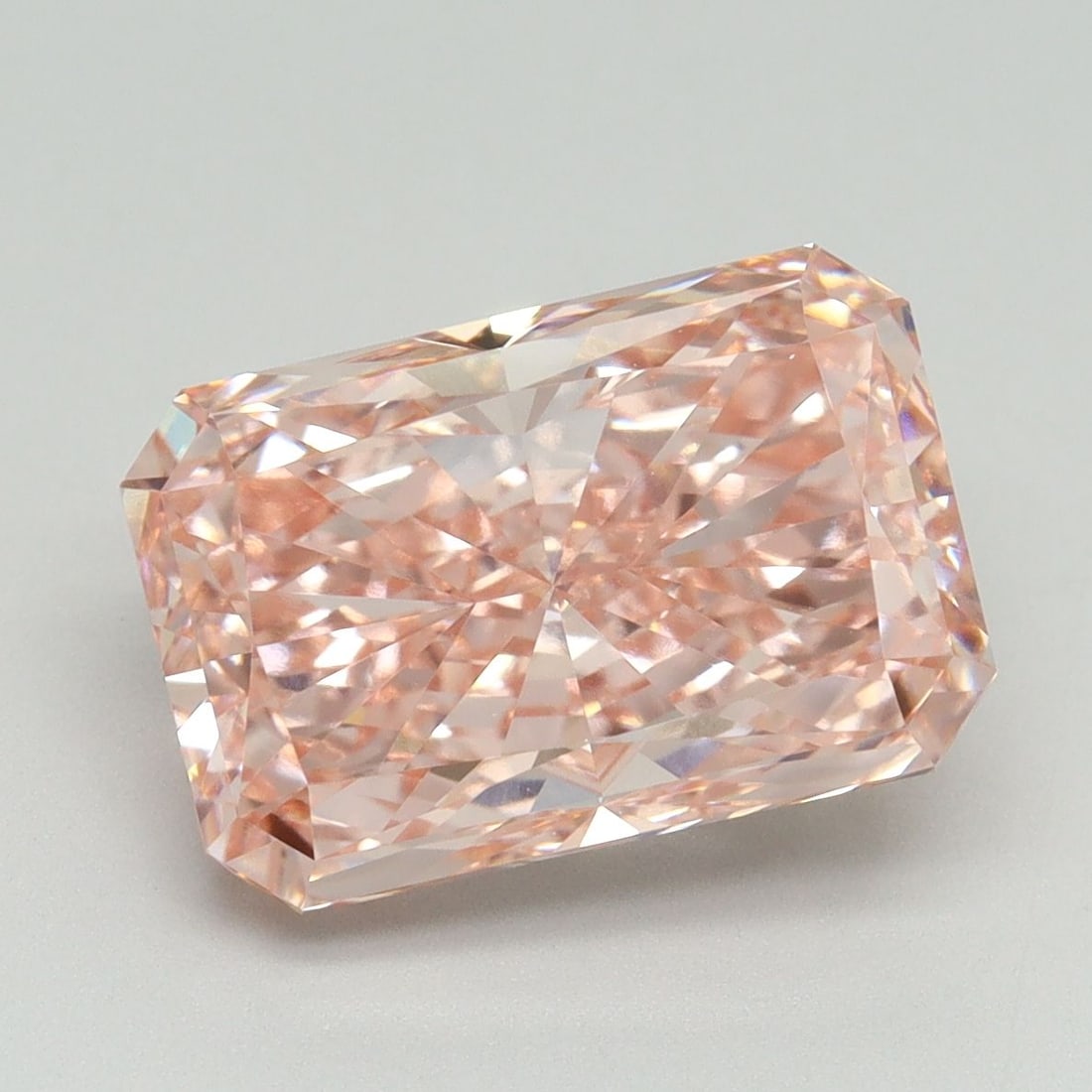 Loose Diamond - RADIANT 5.05ct Fancy Vivid Pink VVS2: Loose Diamond - RADIANT 5.05ct Fancy Vivid Pink VVS2 Source: This is a real non-mined Diamond that has been grown in a lab Shape: RADIANT Carats: 5.05 Color: Fancy Vivid Pink Certification: IGI Video: