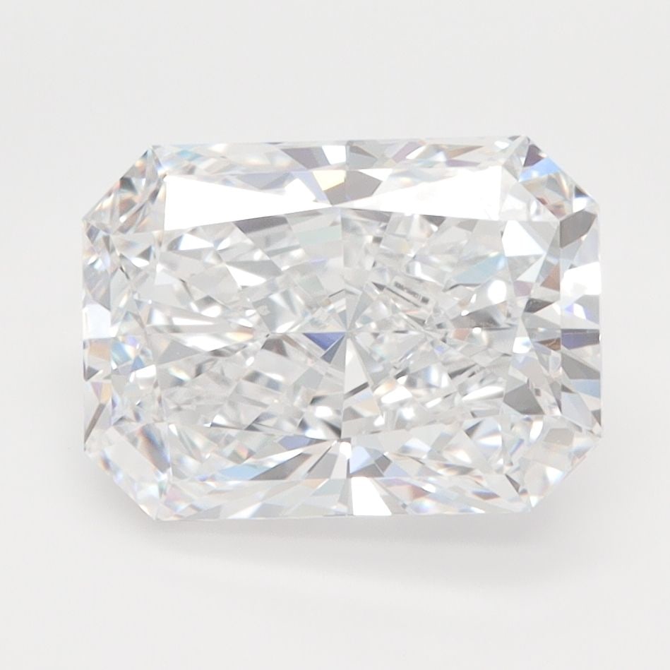 Loose Diamond - RADIANT 3.11ct D VVS1: Loose Diamond - RADIANT 3.11ct D VVS1 Source: This is a real non-mined Diamond that has been grown in a lab Shape: RADIANT Carats: 3.11 Color: D Clarity: VVS1 Certification: IGI Video: