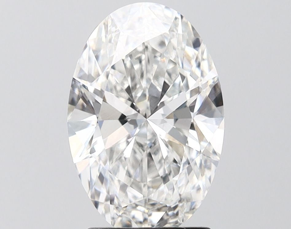 Loose Diamond - OVAL 2.26ct E VS1: Loose Diamond - OVAL 2.26ct E VS1 Source: This is a real non-mined Diamond that has been grown in a lab Shape: OVAL Carats: 2.26 Color: E Clarity: VS1 Certification: IGI Video: