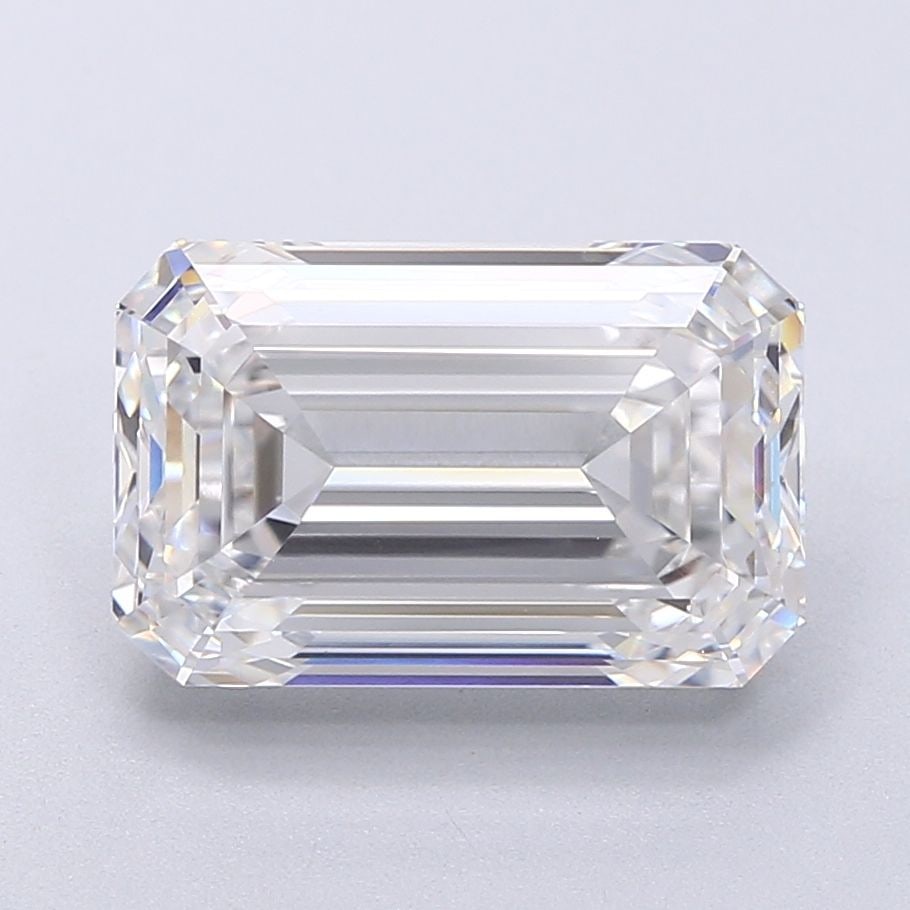 Loose Diamond - EMERALD 5.22ct E VVS2: Loose Diamond - EMERALD 5.22ct E VVS2 Source: This is a real non-mined Diamond that has been grown in a lab Shape: EMERALD Carats: 5.22 Color: E Clarity: VVS2 Certification: IGI Video: