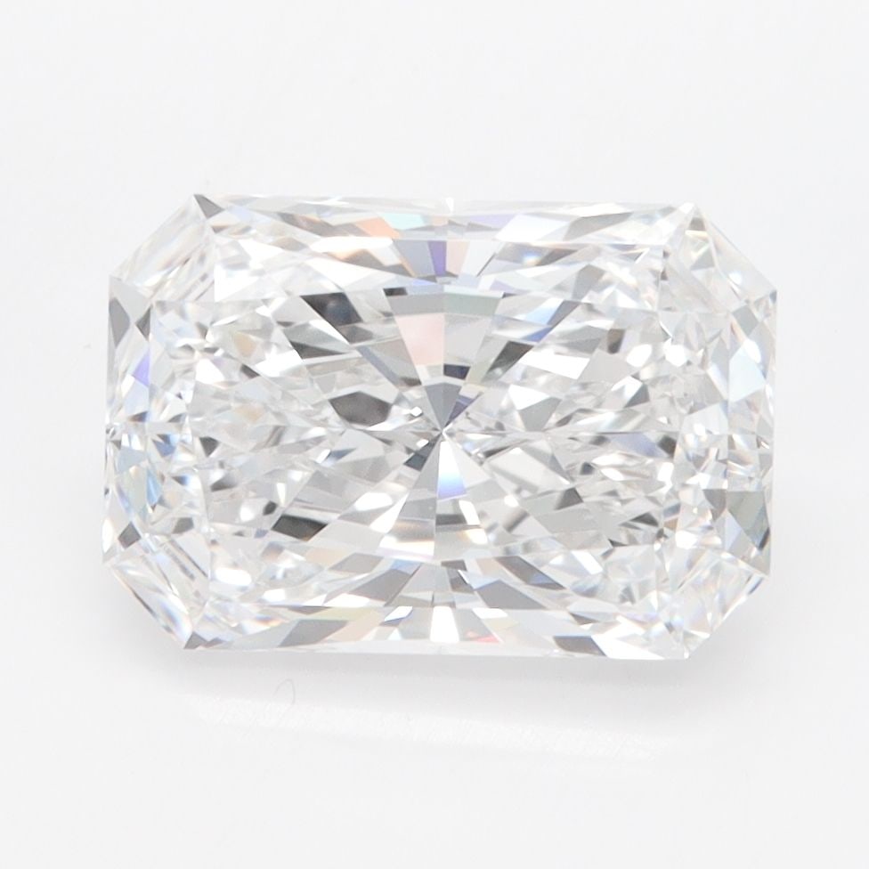 Loose Diamond - RADIANT 2.89ct D VVS1: Loose Diamond - RADIANT 2.89ct D VVS1 Source: This is a real non-mined Diamond that has been grown in a lab Shape: RADIANT Carats: 2.89 Color: D Clarity: VVS1 Certification: IGI Video: