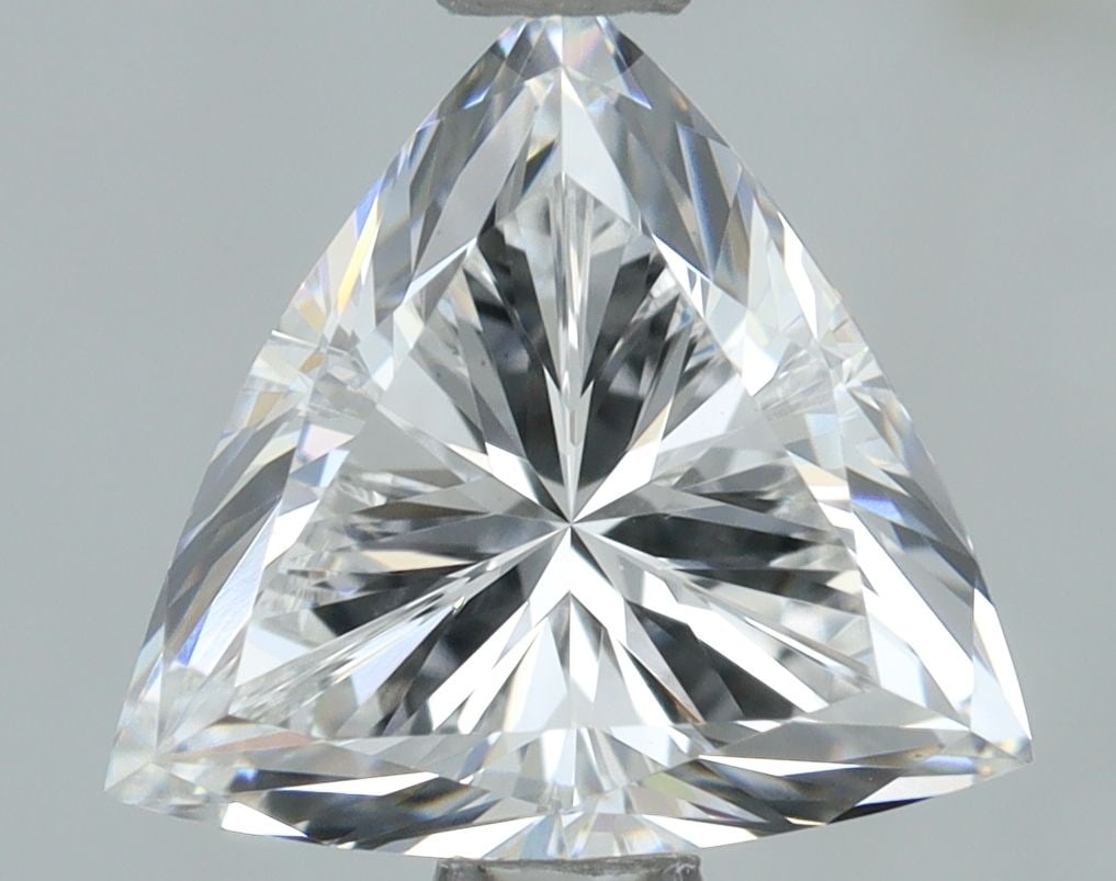 Loose Diamond - OTHER 1.07ct E VVS2: Loose Diamond - OTHER 1.07ct E VVS2 Source: This is a real non-mined Diamond that has been grown in a lab Shape: OTHER Carats: 1.07 Color: E Clarity: VVS2 Certification: IGI Video: