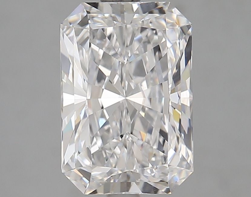 Loose Diamond - RADIANT 3.02ct D VVS1: Loose Diamond - RADIANT 3.02ct D VVS1 Source: This is a real non-mined Diamond that has been grown in a lab Shape: RADIANT Carats: 3.02 Color: D Clarity: VVS1 Certification: GIA Video: