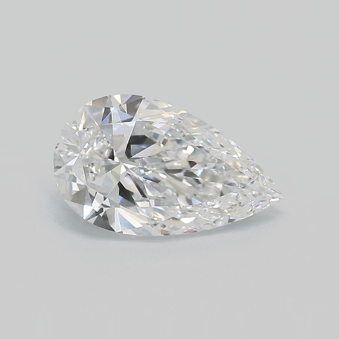 Loose Diamond - PEAR 2.14ct D VVS2: Loose Diamond - PEAR 2.14ct D VVS2 Source: This is a real non-mined Diamond that has been grown in a lab Shape: PEAR Carats: 2.14 Color: D Clarity: VVS2 Certification: IGI Video: