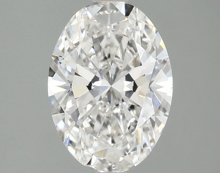 Loose Diamond - OVAL 2.01ct E VVS2: Loose Diamond - OVAL 2.01ct E VVS2 Source: This is a real non-mined Diamond that has been grown in a lab Shape: OVAL Carats: 2.01 Color: E Clarity: VVS2 Certification: IGI Video: