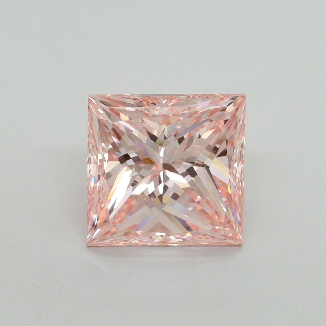 Loose Diamond - PRINCESS 3.01ct Fancy Vivid Pink VS1: Loose Diamond - PRINCESS 3.01ct Fancy Vivid Pink VS1 Source: This is a real non-mined Diamond that has been grown in a lab Shape: PRINCESS Carats: 3.01 Color: Fancy Vivid Pink Certification: IGI Video
