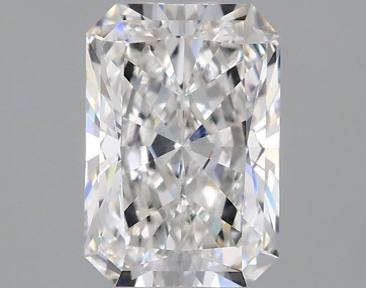 Loose Diamond - RADIANT 1.57ct E VVS2: Loose Diamond - RADIANT 1.57ct E VVS2 Source: This is a real non-mined Diamond that has been grown in a lab Shape: RADIANT Carats: 1.57 Color: E Clarity: VVS2 Certification: IGI Video: