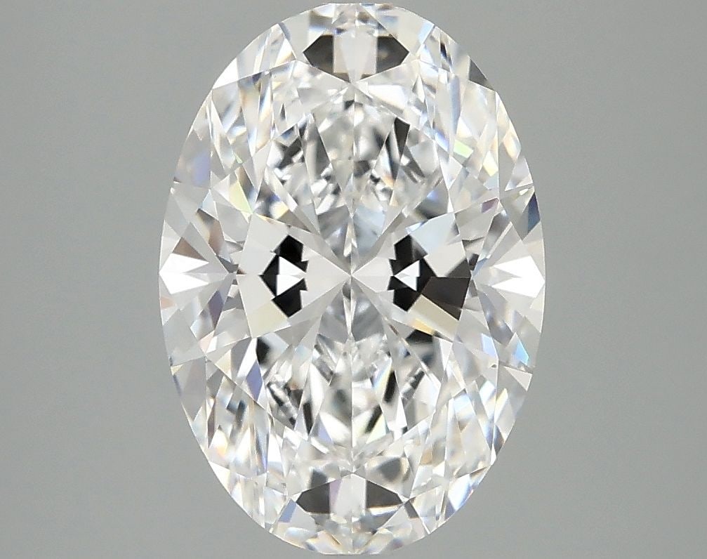 Loose Diamond - OVAL 3.1ct E VVS2: Loose Diamond - OVAL 3.1ct E VVS2 Source: This is a real non-mined Diamond that has been grown in a lab Shape: OVAL Carats: 3.1 Color: E Clarity: VVS2 Certification: IGI Video: