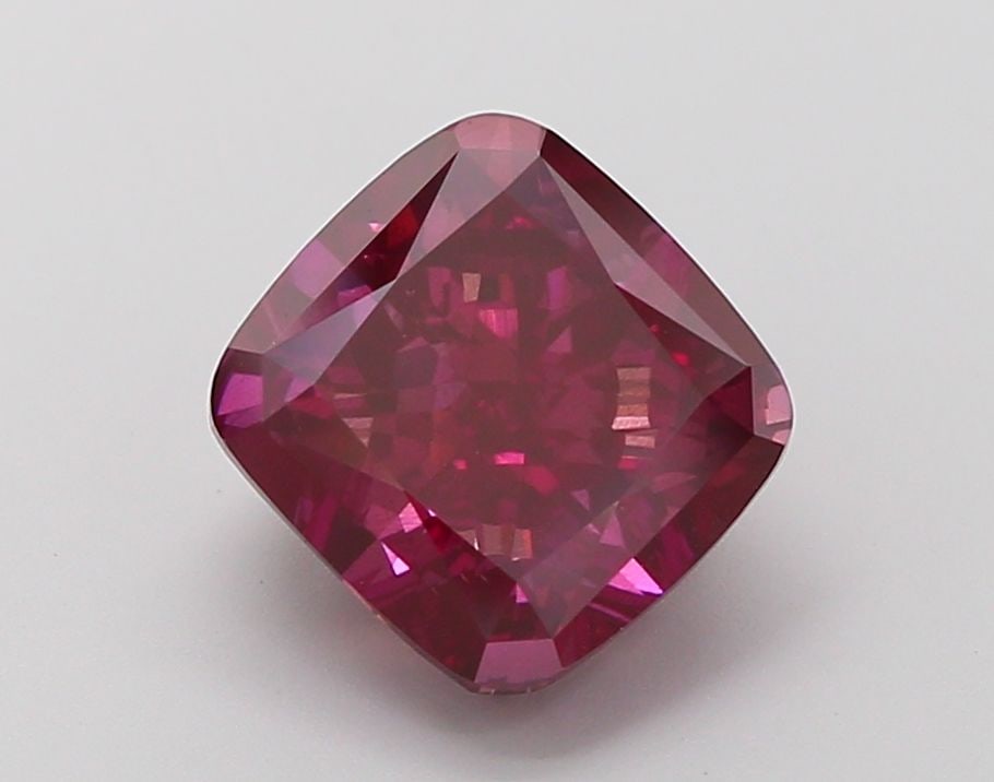 Loose Diamond - CUSHION BRILLIANT 4.0ct Fancy Vivid Pink VS2: Loose Diamond - CUSHION BRILLIANT 4.0ct Fancy Vivid Pink VS2 Source: This is a real non-mined Diamond that has been grown in a lab Shape: CUSHION BRILLIANT Carats: 4.0 Color: Fancy Vivid Pink Certific
