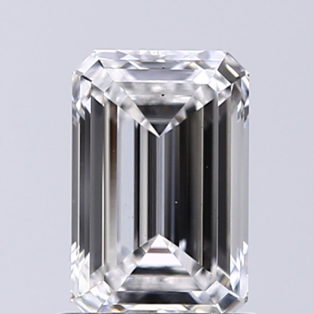 Loose Diamond - EMERALD 1.0ct E VS2: Loose Diamond - EMERALD 1.0ct E VS2 Source: This is a real non-mined Diamond that has been grown in a lab Shape: EMERALD Carats: 1.0 Color: E Clarity: VS2 Certification: GIA Video: