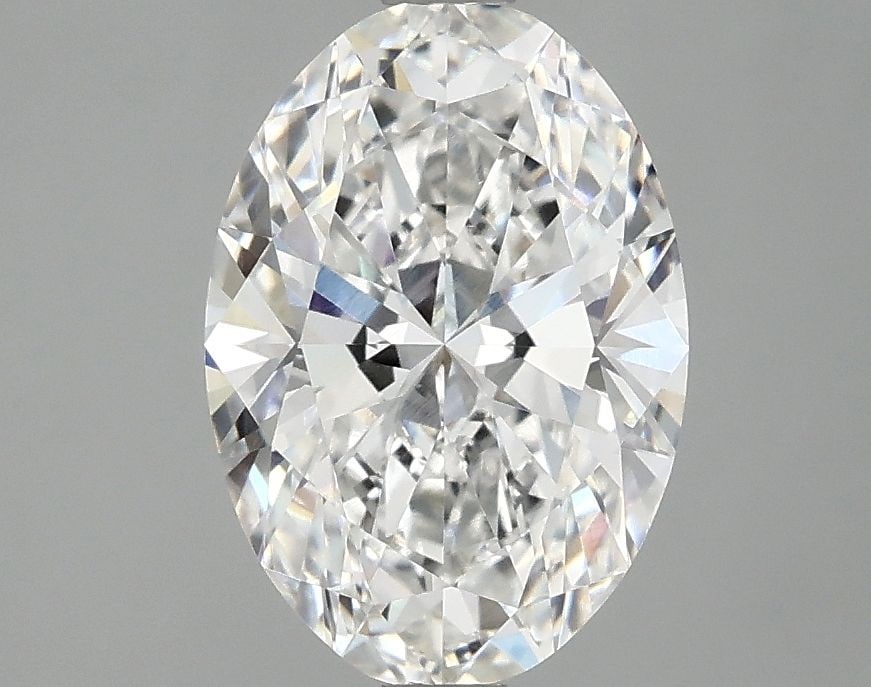 Loose Diamond - OVAL 2.1ct E VVS2: Loose Diamond - OVAL 2.1ct E VVS2 Source: This is a real non-mined Diamond that has been grown in a lab Shape: OVAL Carats: 2.1 Color: E Clarity: VVS2 Certification: IGI Video:
