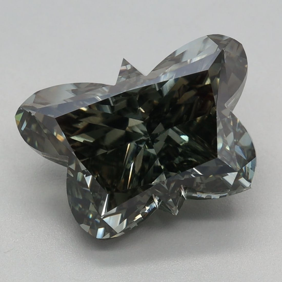 Loose Diamond - OTHER 4.06ct Fancy Intense Green VS1: Loose Diamond - OTHER 4.06ct Fancy Intense Green VS1 Source: This is a real non-mined Diamond that has been grown in a lab Shape: OTHER Carats: 4.06 Color: Fancy Intense Green Certification: IGI
