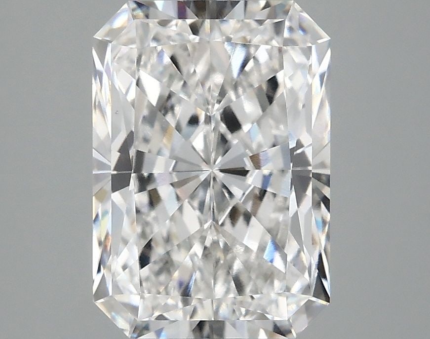 Loose Diamond - RADIANT 3.03ct E VS1: Loose Diamond - RADIANT 3.03ct E VS1 Source: This is a real non-mined Diamond that has been grown in a lab Shape: RADIANT Carats: 3.03 Color: E Clarity: VS1 Certification: IGI Video: Video Link The
