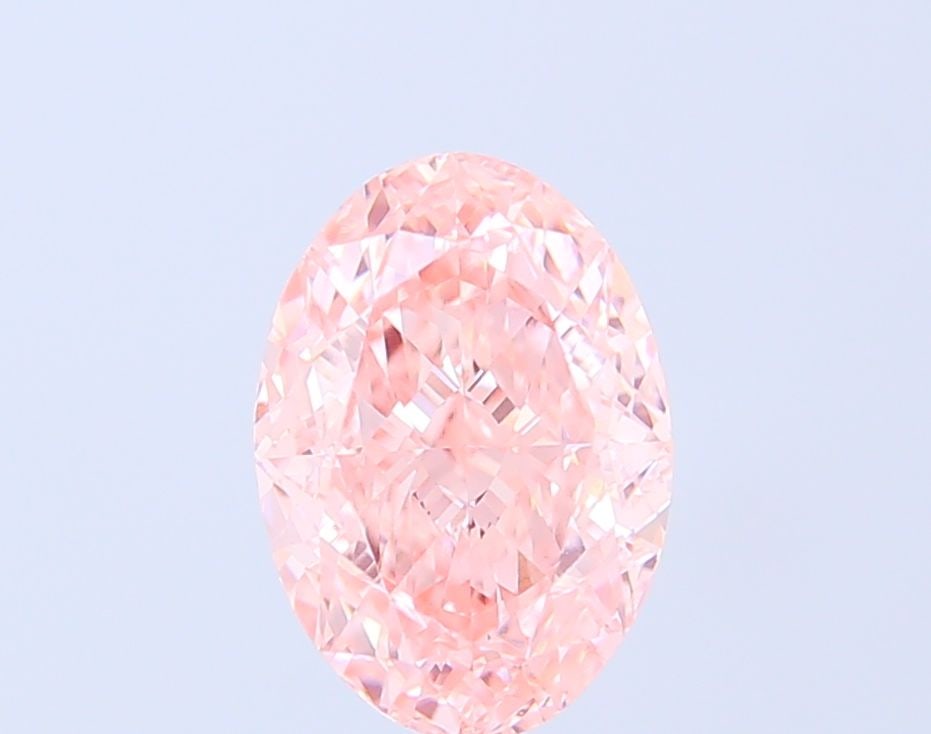 Loose Diamond - OVAL 3.17ct Fancy Vivid Pink VS1: Loose Diamond - OVAL 3.17ct Fancy Vivid Pink VS1 Source: This is a real non-mined Diamond that has been grown in a lab Shape: OVAL Carats: 3.17 Color: Fancy Vivid Pink Certification: IGI Video: