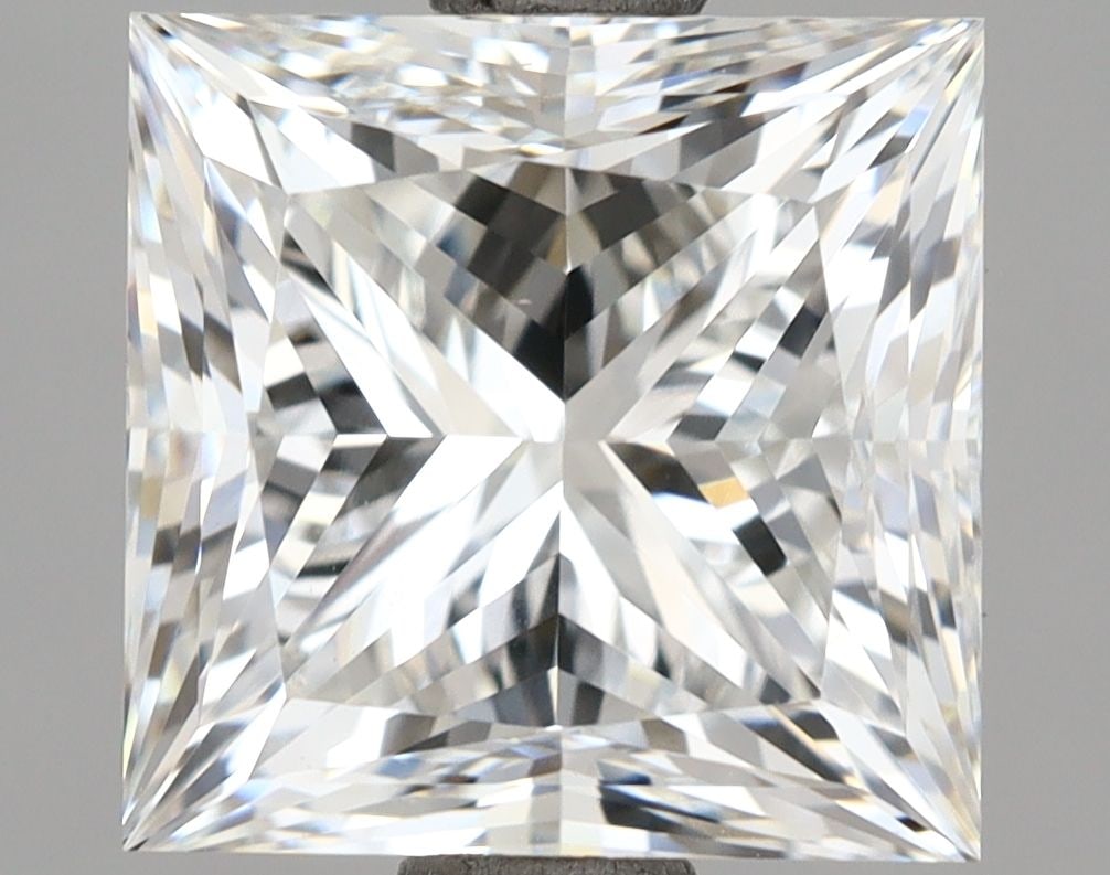 Loose Diamond - PRINCESS 3.52ct F VS1: Loose Diamond - PRINCESS 3.52ct F VS1 Source: This is a real non-mined Diamond that has been grown in a lab Shape: PRINCESS Carats: 3.52 Color: F Clarity: VS1 Certification: IGI Video: