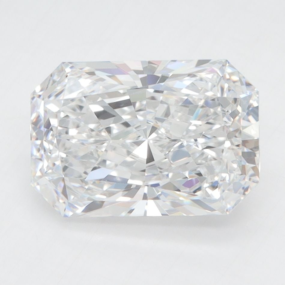 Loose Diamond - RADIANT 3.08ct E VVS1: Loose Diamond - RADIANT 3.08ct E VVS1 Source: This is a real non-mined Diamond that has been grown in a lab Shape: RADIANT Carats: 3.08 Color: E Clarity: VVS1 Certification: IGI Video: