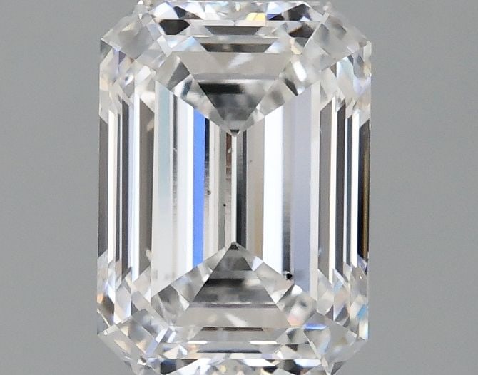 Loose Diamond - EMERALD 1.57ct E VS2: Loose Diamond - EMERALD 1.57ct E VS2 Source: This is a real non-mined Diamond that has been grown in a lab Shape: EMERALD Carats: 1.57 Color: E Clarity: VS2 Certification: IGI Video: