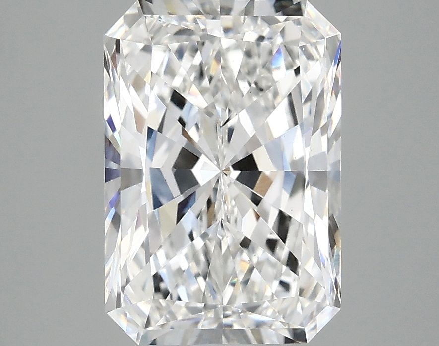 Loose Diamond - RADIANT 3.02ct E VS1: Loose Diamond - RADIANT 3.02ct E VS1 Source: This is a real non-mined Diamond that has been grown in a lab Shape: RADIANT Carats: 3.02 Color: E Clarity: VS1 Certification: IGI Video: